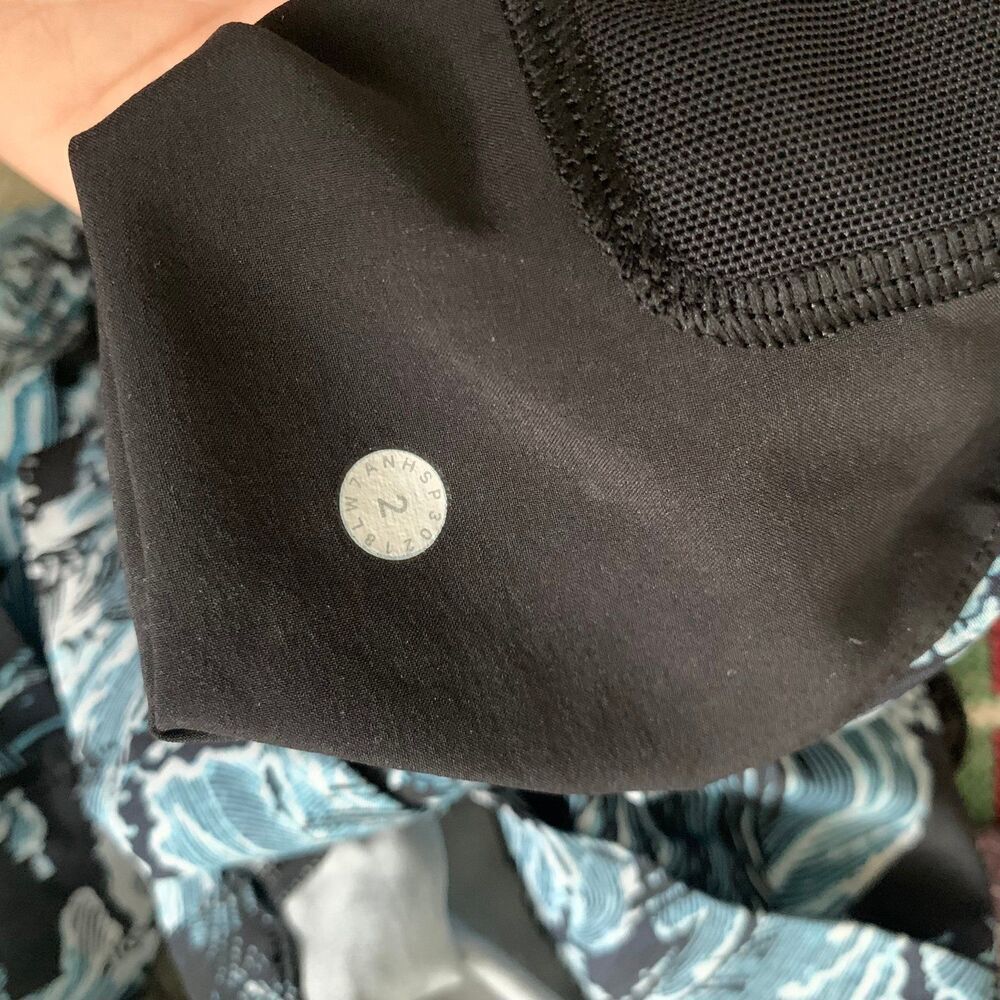 Lululemon Spring Break Away 3” Short Size 2 - Picture 9 of 9